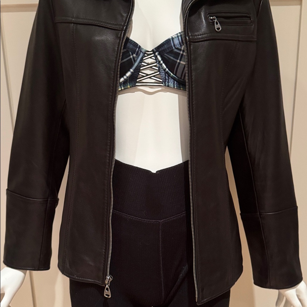 ANDREW MARC NEW YORK BLACK LAMB LEATHER JACKET SIZE M - Picture 7 of 14